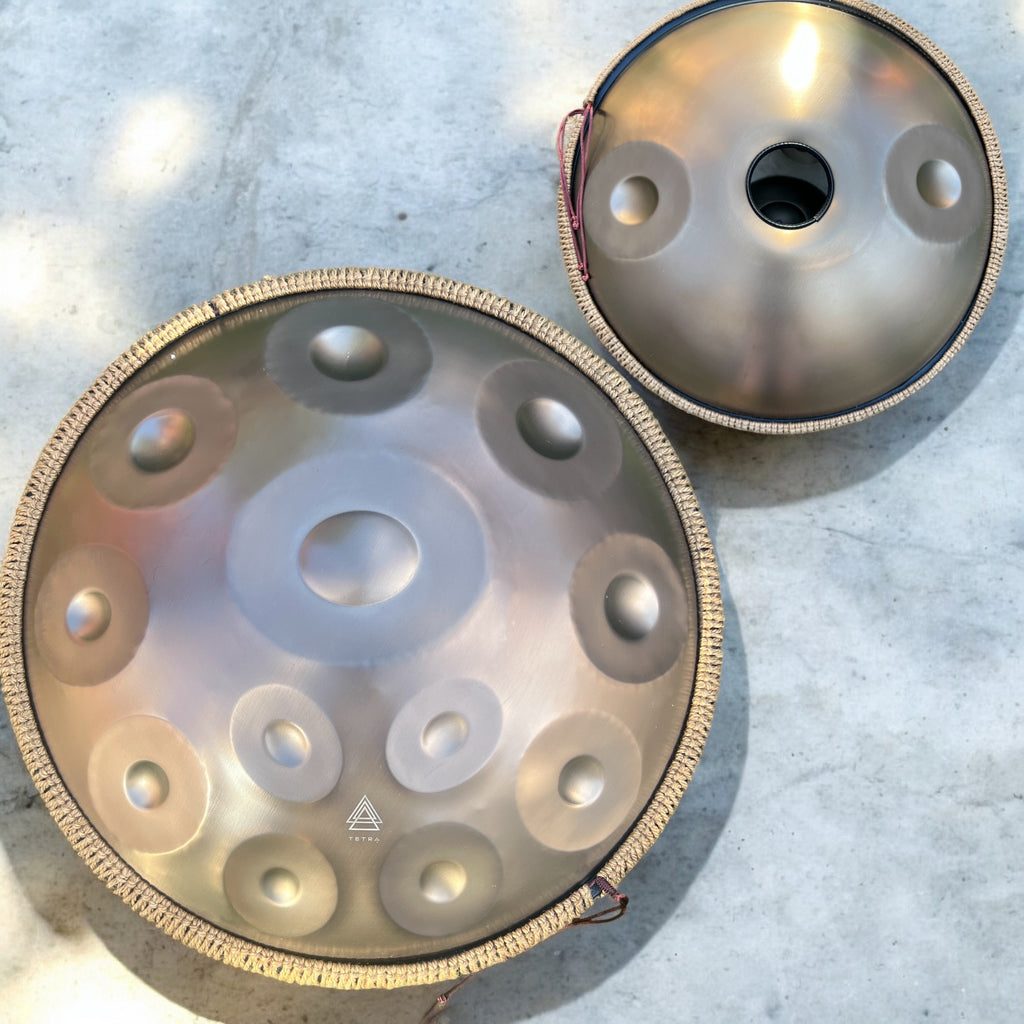 Tetra Handpan | D Kurd | 14 Notes | Gold | 440 Hz