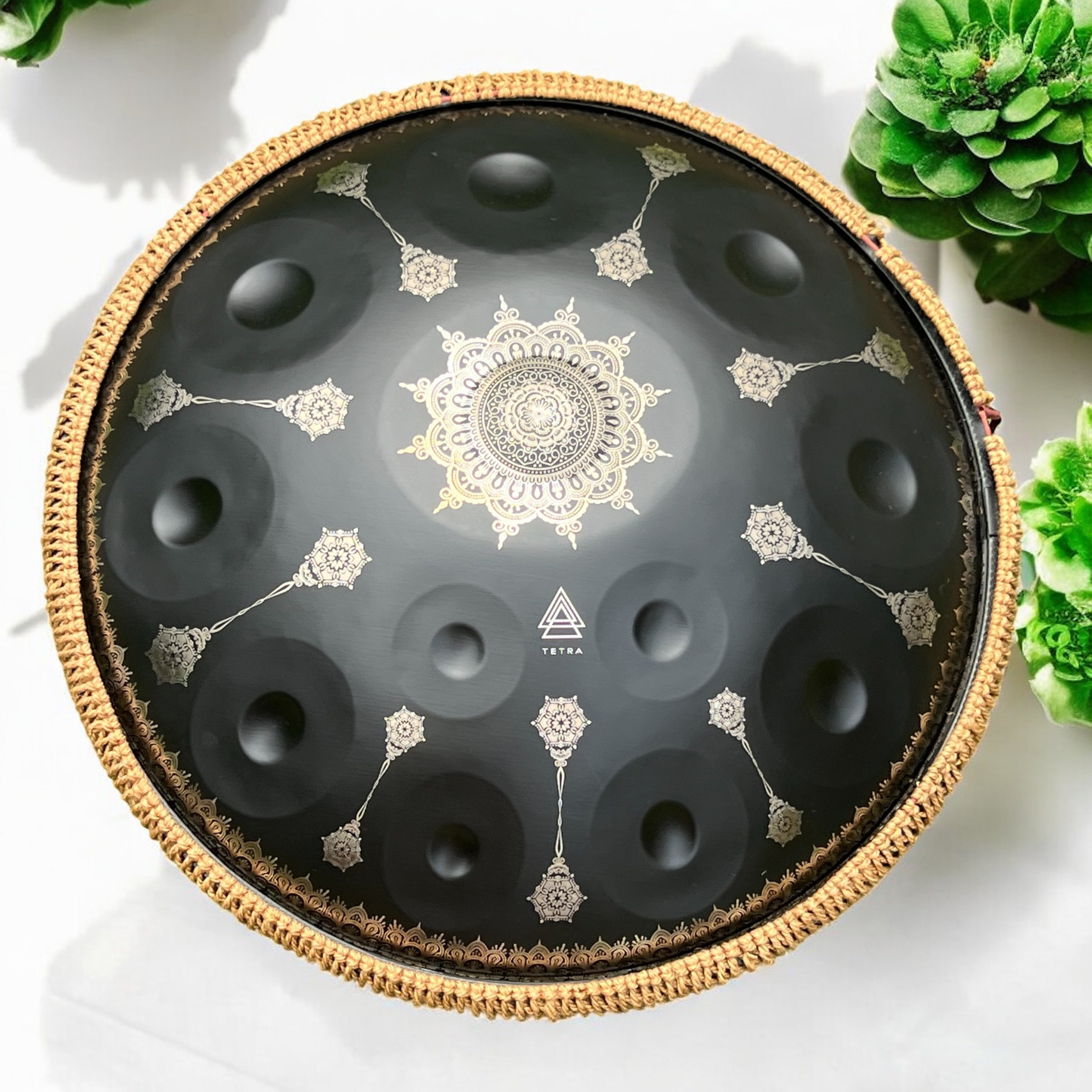 Tetra Handpan | D Kurd | 12 Notes | Black Mandala| 440 Hz